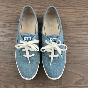 Keds denim tennis shoe women’s 9